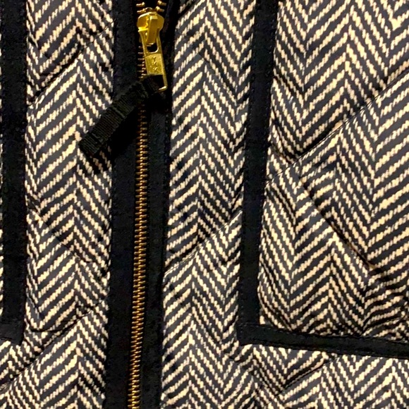 J.Crew Factory Women’s Herringbone Vest - Picture 6 of 6